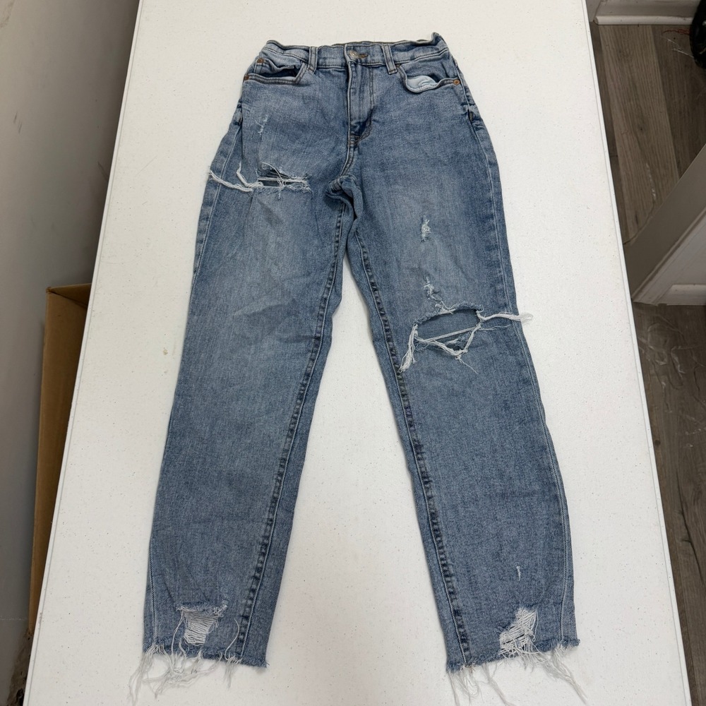 Aeropostale Curvy Mom Jeans Light Wash Distressed Ripped Raw Hem Blue Size 0 Reg
